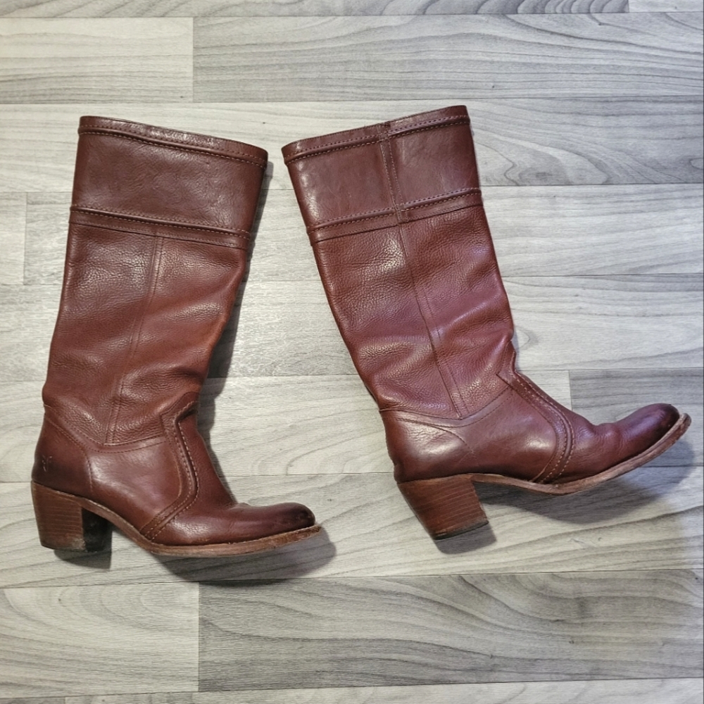 Frye Jane Stitch Leather Boots 9.5